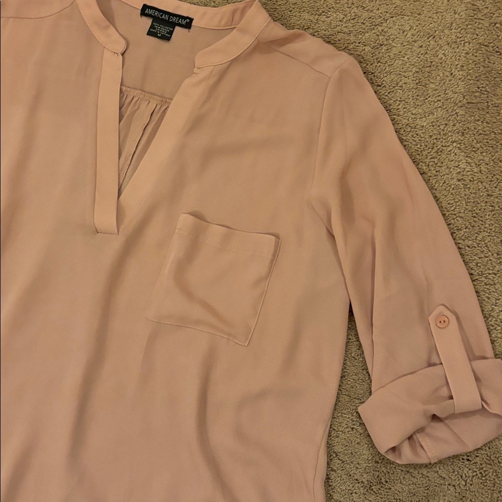 AMERICAN DREAM Bundle (3) Roll Sleeve Tops, size M - Picture 7 of 9